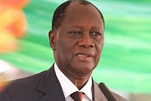 Le Chef de l’Etat a clos sa visite d’Etat dans le District des Savanes par un grand meeting au stade municipal de Korhogo