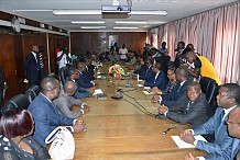 Passation des charges / Bacongo recevant les dossiers de Gnamien : « Nous contribuerons à rendre notre Fonction Publique performante et au service de la nation »