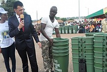 Assainissement urbain: environ 200 poubelles offertes à la mairie de Korhogo (Nord)