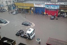 Abidjan sous les eaux de pluie depuis ce mardi