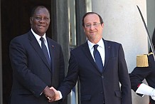 Hollande en Côte d'Ivoire: derrière l'économie, les droits de l'Homme
