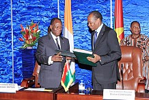 Signature d'un accord-cadre pour la réhabilitation du chemin de fer Abidjan-Ouaga-Kaya-Tambao 