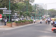 Un déguerpissement tourne en un affrontement entre forces de l'ordre et riverains à Abidjan 