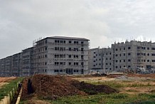 A Abidjan, les chantiers de logements sociaux à la traîne depuis trois ans
