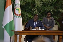 Alassane Ouattara fait naître la IIIe République de Côte d'Ivoire, la nouvelle Constitution promulguée