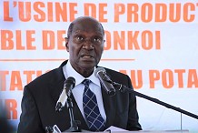 Côte d’Ivoire: les enseignants appelés « à mettre fin durablement aux grèves qui perturbent l ’ école » (Gouvernement)
