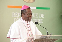 Grève des fonctionnaires en Côte d’Ivoire: les évêques dénoncent un 