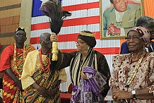 La présidente du Liberia baptisée « Nanan Bié Akèbié » et doyenne des chefs Atchan