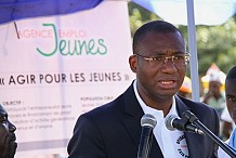 Civisme et Citoyenneté : Sidi Tiémoko Touré invite les employés de l’Agence Emploi Jeunes au Civisme