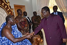 En visite à Kumasi au Ghana : Bédié a eu de fructueux échanges avec le Roi des Ashanti
