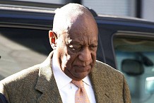 Etats-Unis: l'acteur Bill Cosby condamné à minimum trois ans de prison