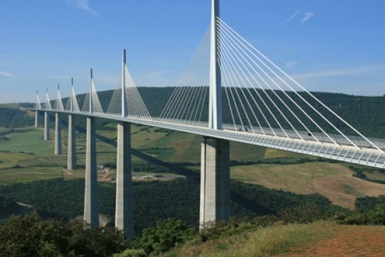 Réalisation D'un Pont à Haubans : Voici Ses Avantages Et Inconvénients ...