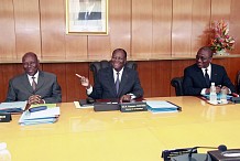Alassane Ouattara lors du 1er conseil des ministres de la nouvelle équipe : 
