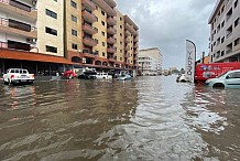 Plusieurs quartiers inondés après des pluies diluviennes à Abidjan