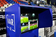 Football- La VAR dans sa phase expérimentale en janvier 2025