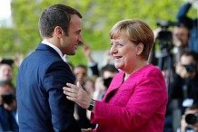 A Berlin, Emmanuel Macron soigne la relation franco-allemande